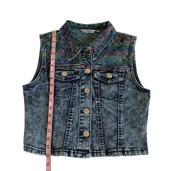 Via Penny Lane Reworked Apparel | Thomas Rhett Custom Upcycled Denim Vest - Picture 9 of 10